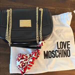 Love Moschino Black and Gold Shoulder Bag
